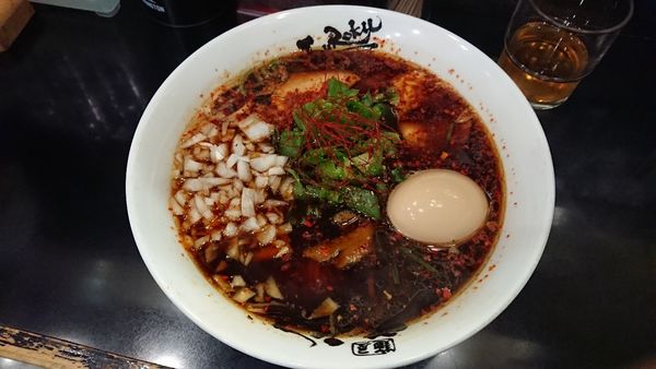 「中華そば並 レッド仕様 750円」@麺屋 丈六の写真