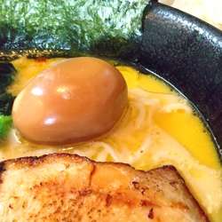 #ラーメン #780円 #味玉 #100円 #ライス #100円