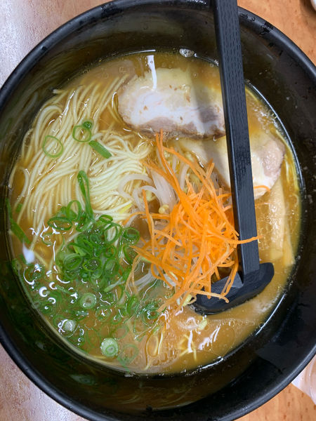 「ラーメン大盛り　780円(税別)」@とんぺいの写真