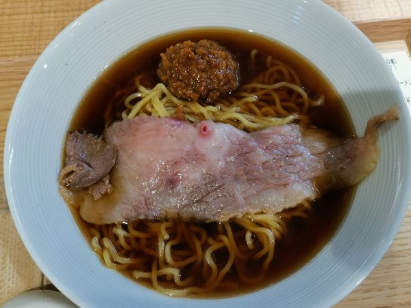 「くびき牛のシンプルラーメン」@なおえつ良品食堂の写真