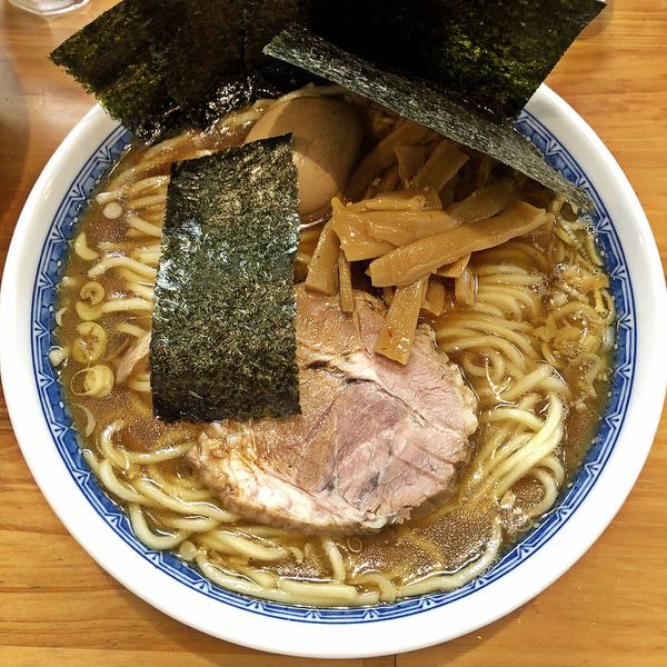 「ラーメン（並）+味玉+生卵+海苔」@自家製中華そば としおかの写真