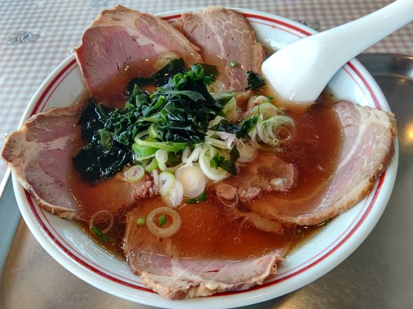 「大きいチャーシュー麺(並盛)1,100円」@松竹飯店の写真