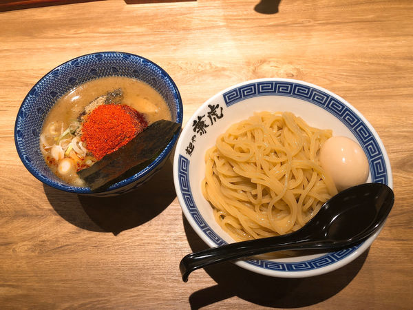 「味玉辛辛つけ麺」@麺や 兼虎 博多デイトス店の写真