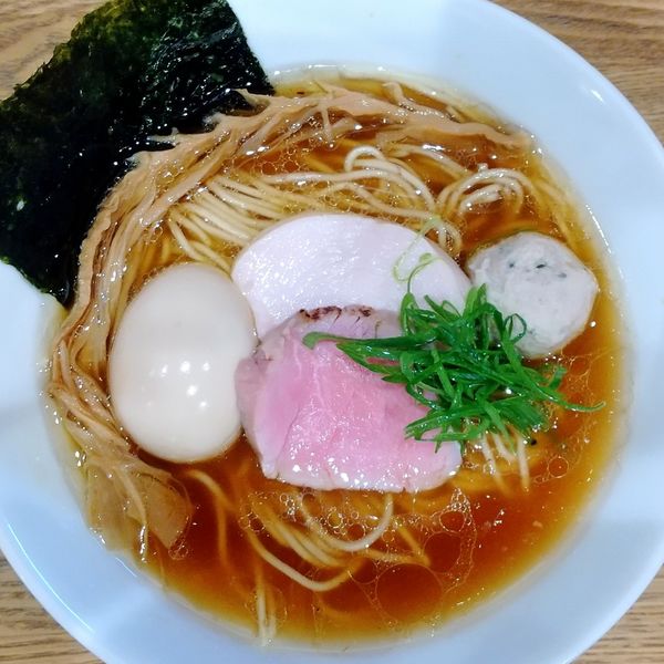 「地鶏醤油780円クーポン味玉」@自家製麺 純の写真