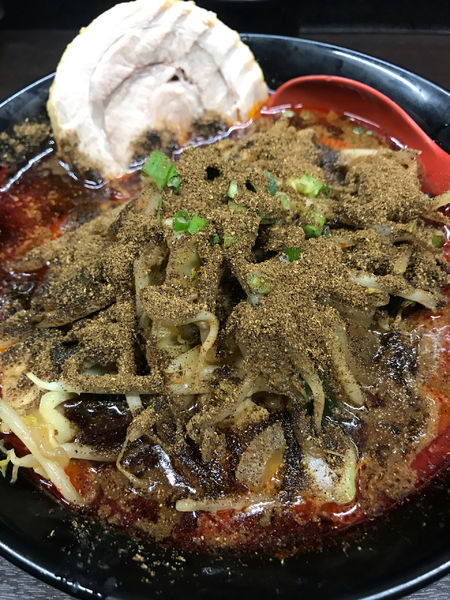 「大辛野菜麺、麺大盛、チャーシュー、ニンニク、山椒」@元祖旨辛系タンメン 荒木屋の写真