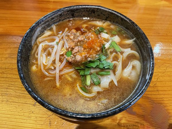 「台湾味噌刀削麺+炒飯=680円＋税」@刀削麺 喜祥の写真