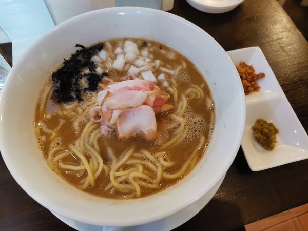 「濃厚煮干しそば」@中華そば 山下の写真