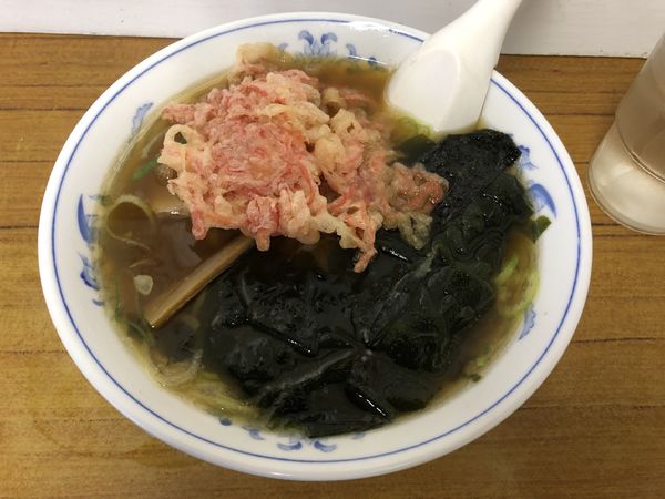 「若めラーメン　紅しょうが天」@三松の写真