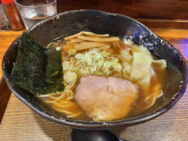 「自家製わんたんめん」@らーめん工房 けや木の写真