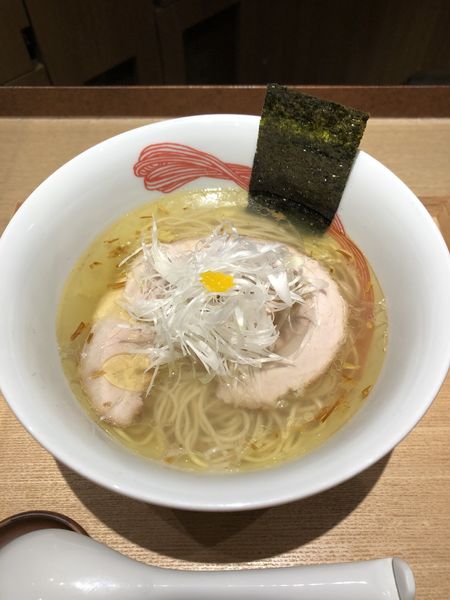 「塩らぁ麺」@NIPPON RAMEN 凛 TOKYOの写真