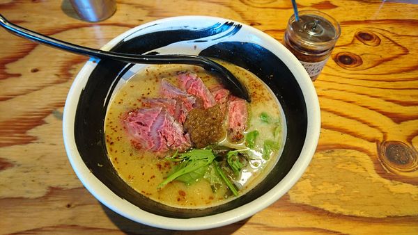 「【冬麺】牛さがり叉焼の牛味噌そば」@麺場 浜虎 横浜店の写真