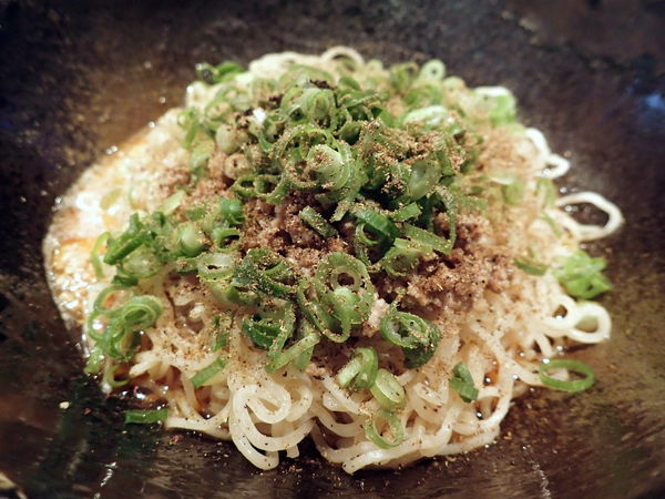 「汁なし担担麺・３辛・大盛」@汁なし担担麺専門 キング軒 東京店の写真