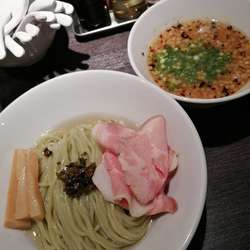 7種節の昆布水つけ麺