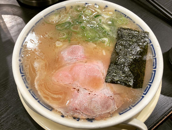 「豚骨らーめん」@中洲 川端 きりんの写真