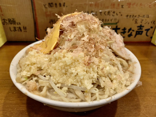 「塩ラーメン…1000円・チーズ…＋50円」@ラーメン荘 歴史を刻め 新栄店の写真