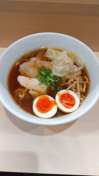 「特製中華そば」@手揉み中華そば 中村の写真