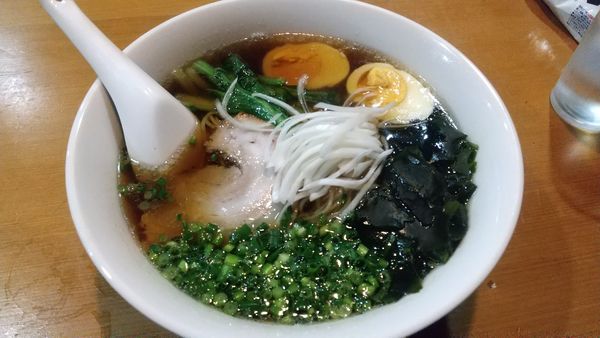 「醤油ラーメン（週替わり限定）800円」@中華 有昌の写真