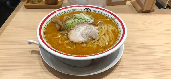 「濃厚味噌らーめん」@らーめん玉 田町店の写真