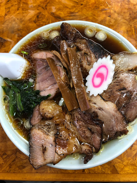 「生姜醤油チャーシュー麺（ブタ、スネ）」@かし亀の写真
