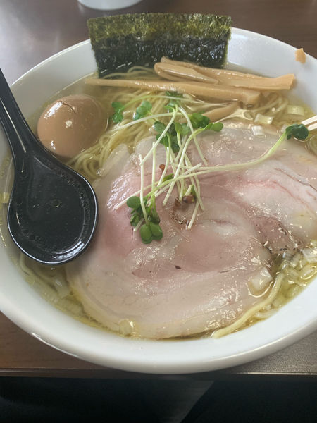 「味玉しおらーめん(大盛り)」@ラーメン厨房 大の写真