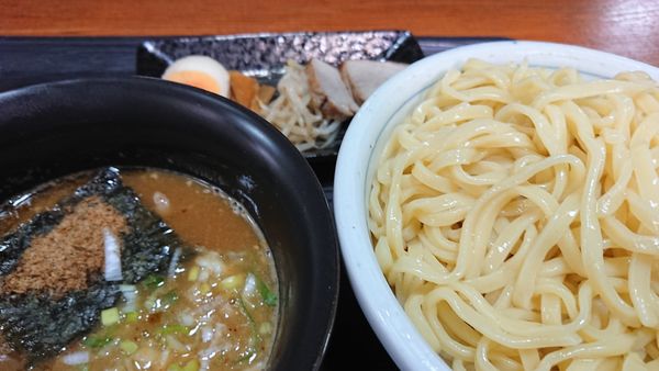 「肉だれつけ麺」@濃厚煮干ダイニング 煮干虎の写真