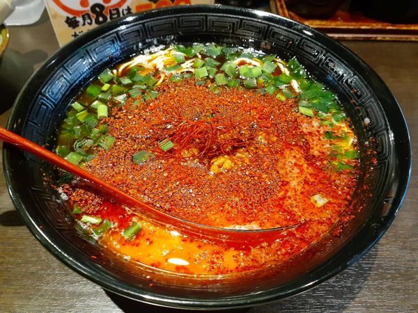 「ブラック台湾ラーメン、激辛,替玉２」@だるまのめ 狛江店の写真