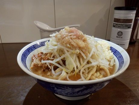 「ラーメン　少なめ」@ラーメン ゼンゼンの写真