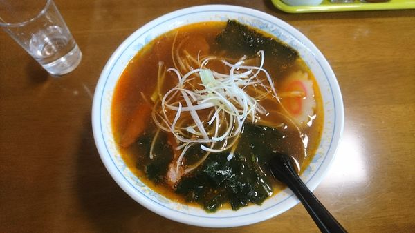 「ごまらーめん700円」@手打中華 鈴木食堂の写真