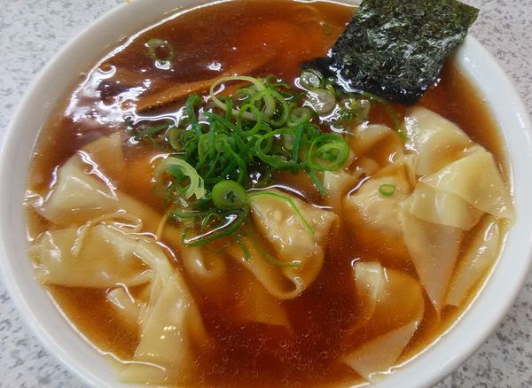 「ワンタン麺」@支那そばや 鶴ヶ峰店の写真