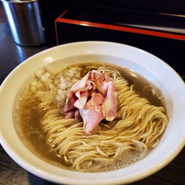 「煮干し蕎麦classic」@灰汁中華 丿貫 福富町本店の写真