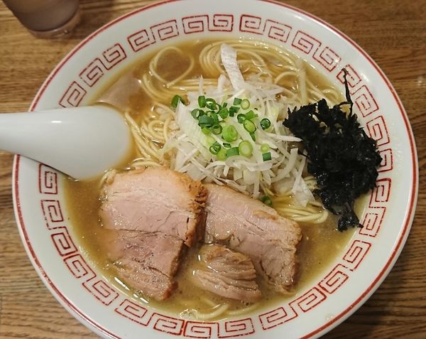 「煮干しそば」@煮干中華そば専門 煮干丸の写真