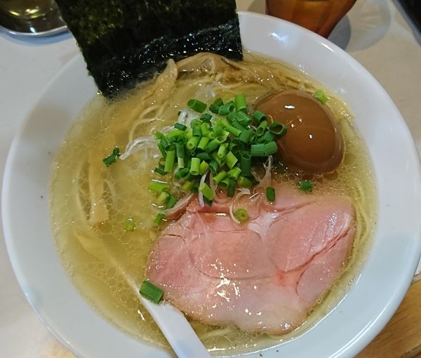 「塩ラーメン(味玉入り)」@麺屋 扇 SENの写真