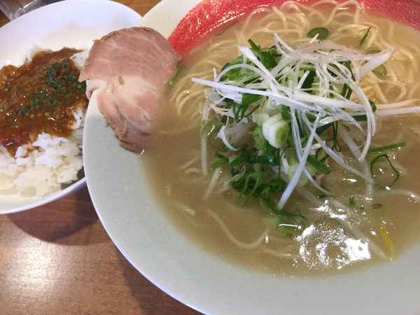 「らーめん」@牛骨らーめん 平廉の写真