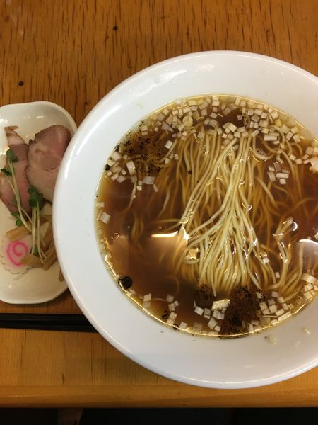 「はまぐり中華そば　醤油」@麺酒処 ふくろうの写真