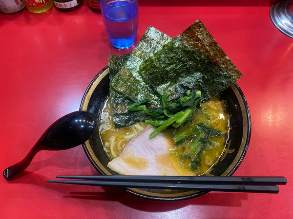 「ラーメン」@家系総本山 ラーメン吉村家の写真