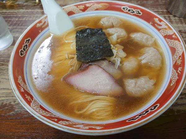 「ワンタンメン」@支那ソバ かづ屋の写真