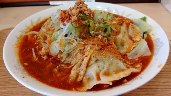 「野菜マーラー麺(しそギョーザ２コ入り)960円」@ラーメン餃子 なか屋の写真