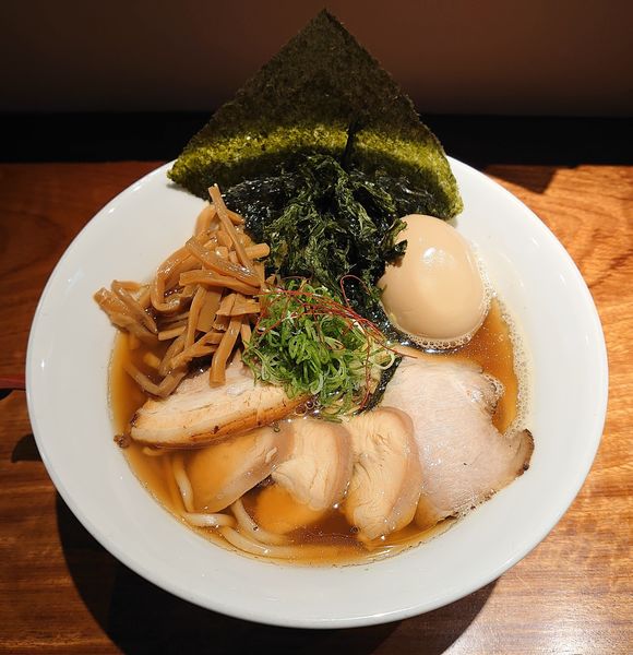 「特製醤油らぁ麺」@仙臺 くろく 定禅寺の写真