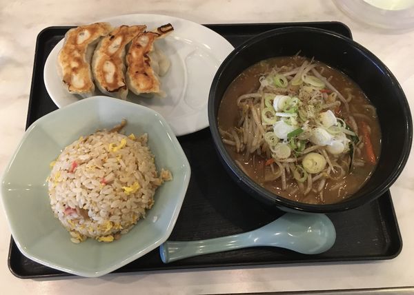 「小さいみそラーメンセット(990¥)」@珍来 みらい平店の写真