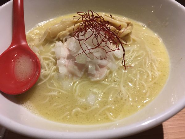 「濃厚鶏白湯そば」@麺屋 汁久の写真