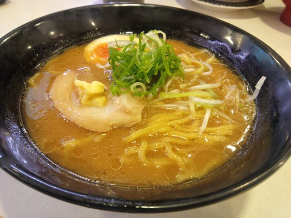 「北海道味噌ラーメン４１８円」@はま寿司 イオン大宮店の写真