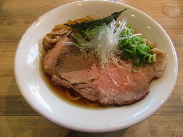 「あごだし（８３０円）＋チャーシュー１００円」@らぁーめん 喜元門 石岡店の写真