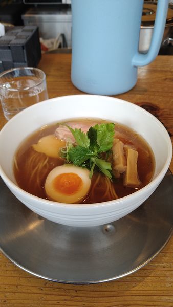 「丸鶏中華そば」@らぁ麺 めん奏心の写真