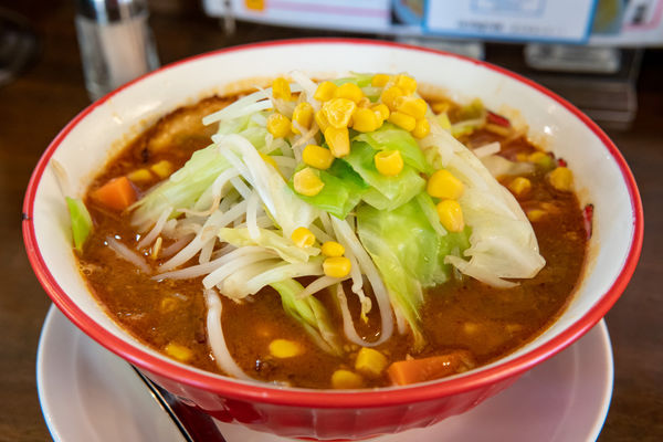 「勝浦タンタンメン（味噌）チャーシュートッピング」@てっぱつ屋 佐野店の写真