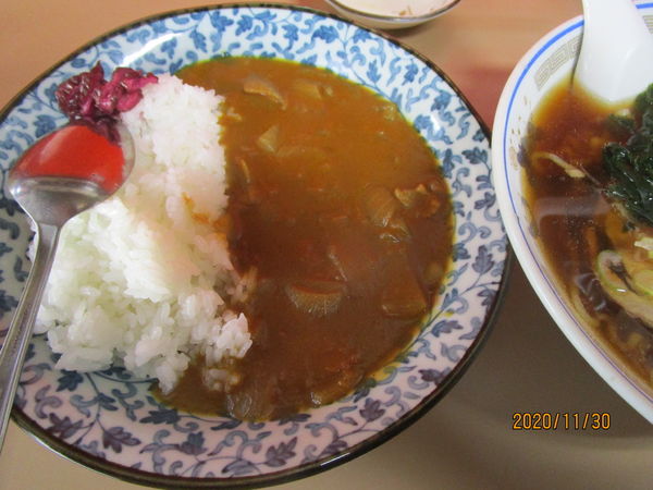 「半カレーラーメンSet 800円」@かずさの写真