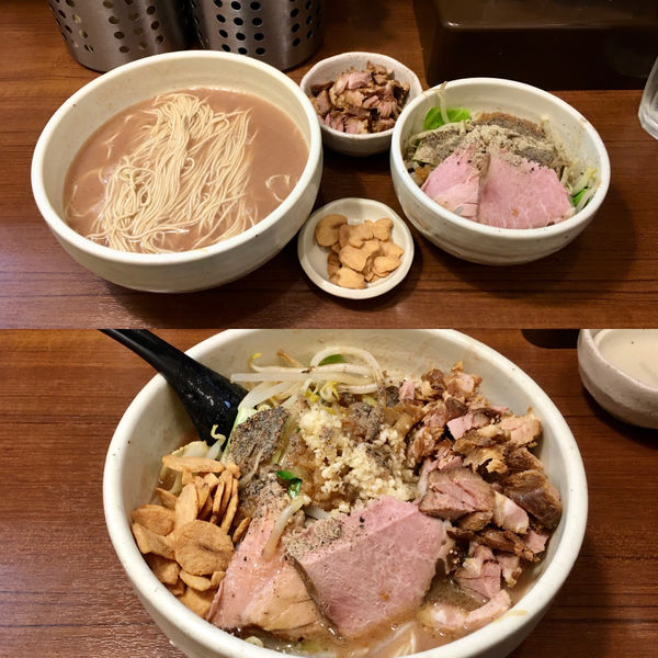 「バリカタらーめん(ブラベジ) ＋ほぐしチャーシュー＋揚げニンニク」@麺処 一笑の写真
