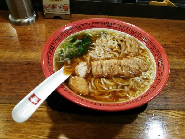 「排骨拉麺  大盛」@万世橋酒場 秋葉原本店の写真