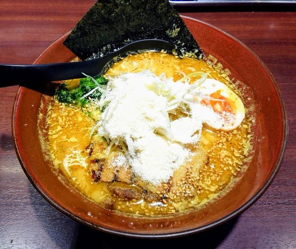「カレーらぁ麺」@しゅういち 恵比寿店の写真