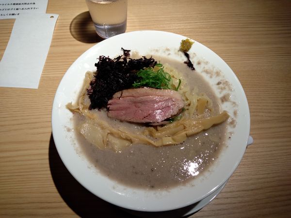 「超濃厚鴨らーめん【数量限定】1080円」@鴨ラーメン ももやの写真