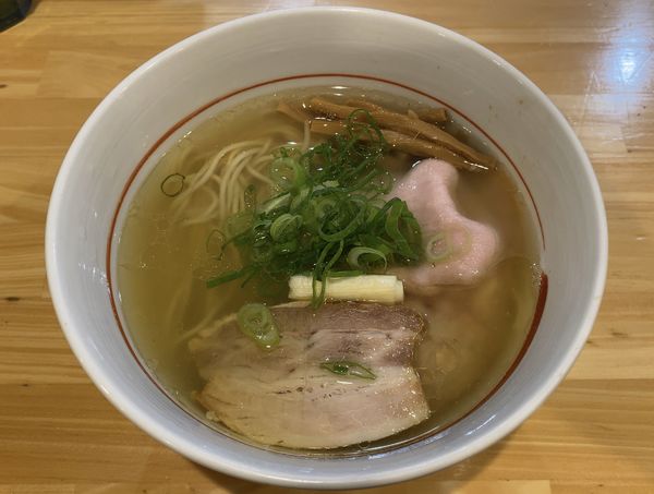 「らーめん 塩」@川の先の上の写真